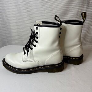 Dr Martens The Original Lace-Up combat Boots White Sz 7